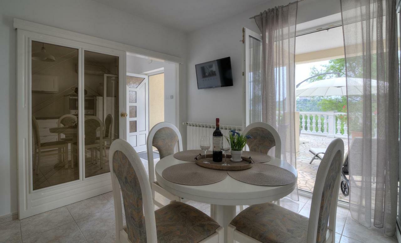 Apartment Barbara Сень Экстерьер фото