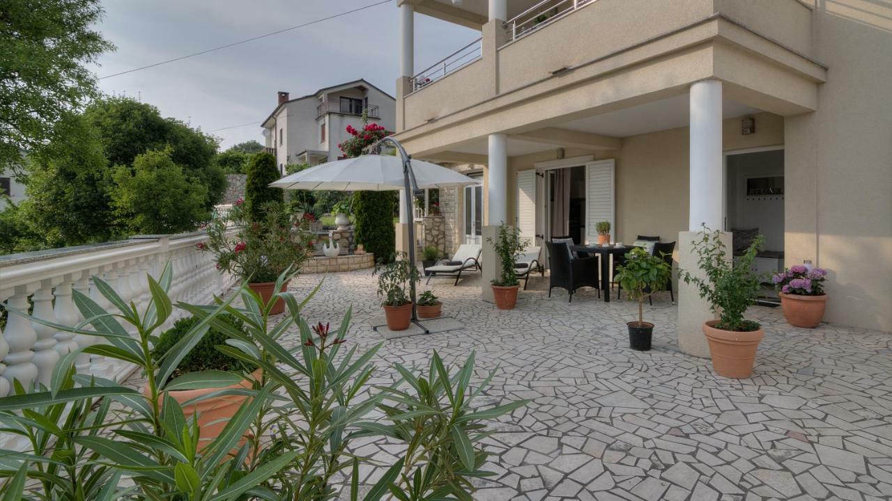Apartment Barbara Сень Экстерьер фото