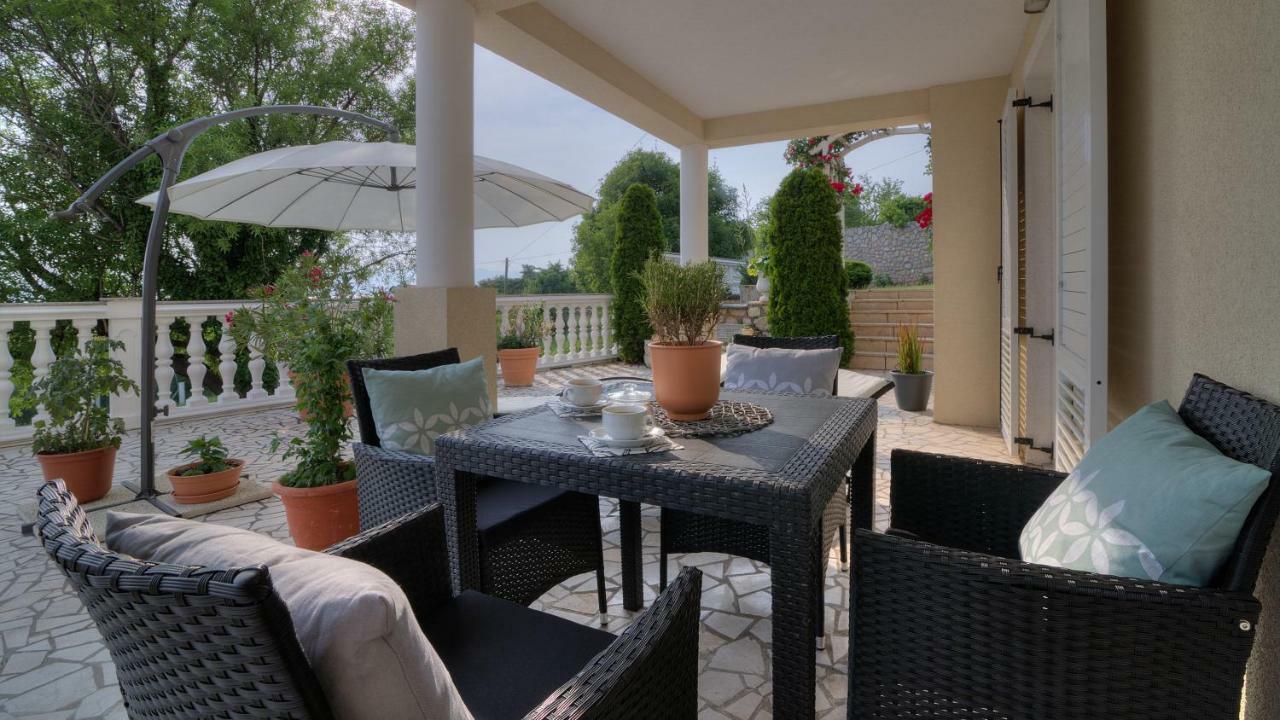 Apartment Barbara Сень Экстерьер фото