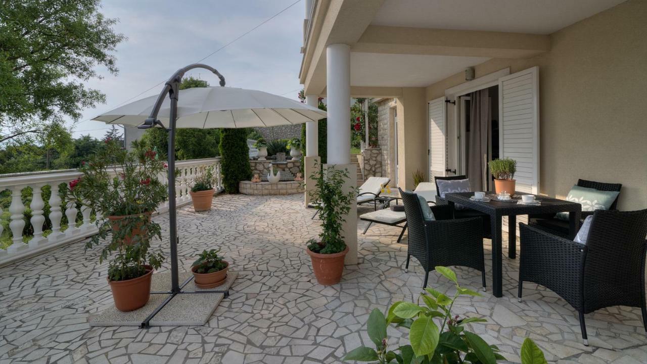Apartment Barbara Сень Экстерьер фото