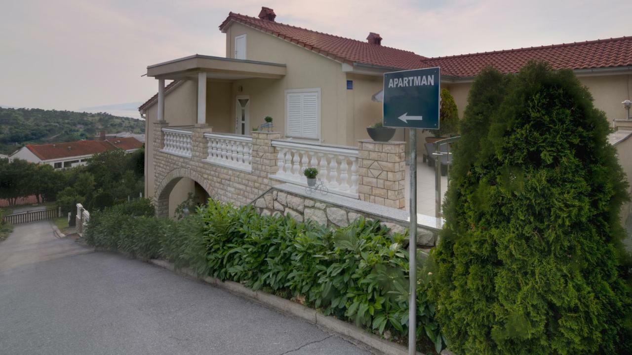 Apartment Barbara Сень Экстерьер фото