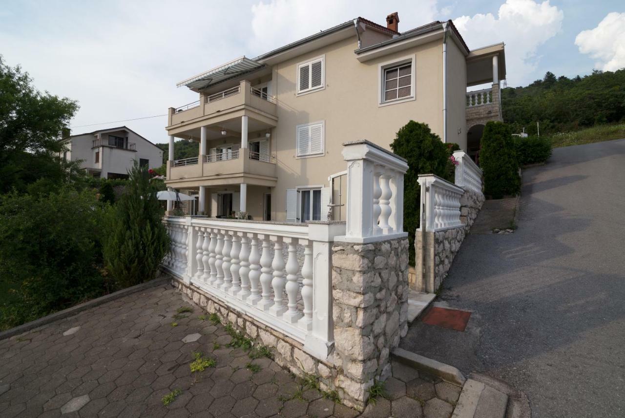 Apartment Barbara Сень Экстерьер фото